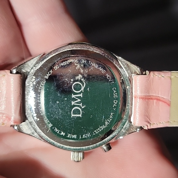 Beautiful DMQ Women's watch - Picture 3 of 7